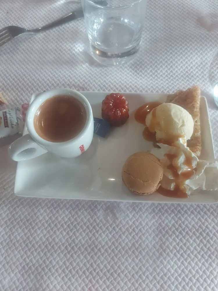 Café Gourmand
